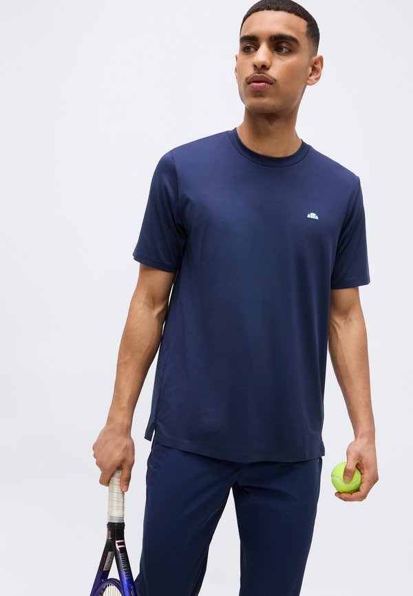 Ellesse EVARO