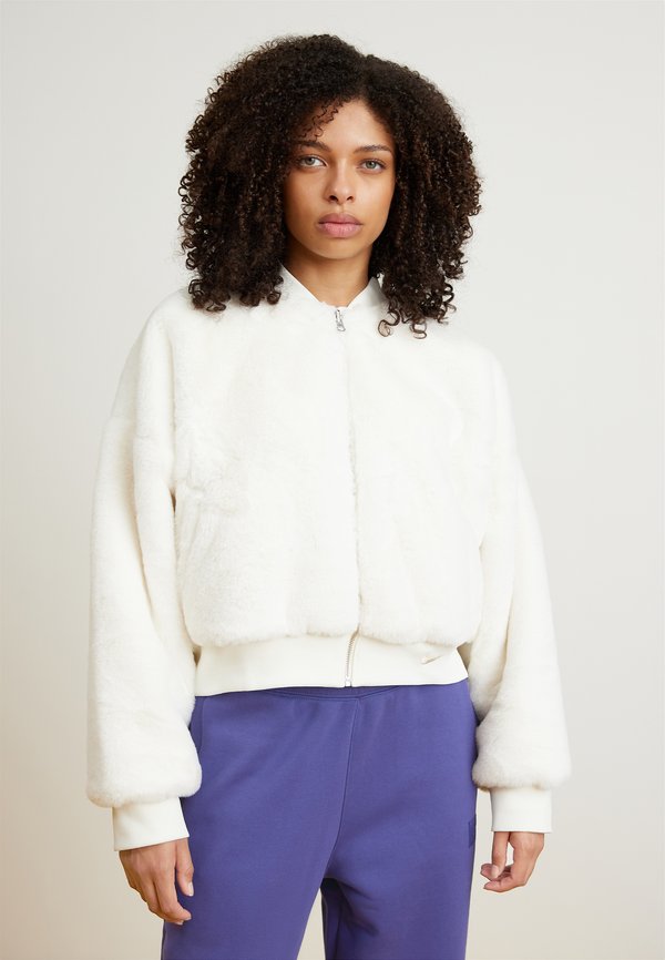 Nike Sportswear