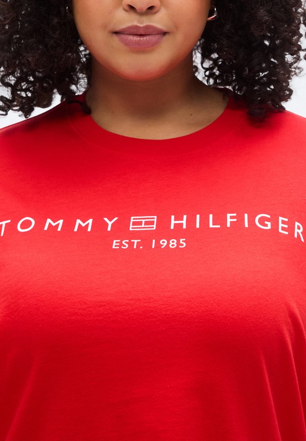 Tommy Hilfiger Curve CURVE LOGO RELAXED JERSEY T-SHIRT
