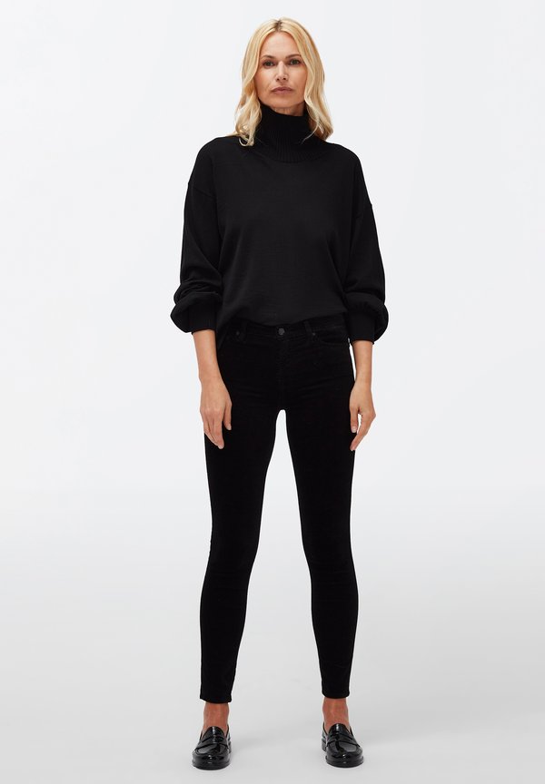 7 for all mankind