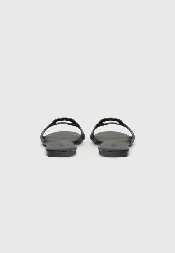 Steve Madden CREIGHTON