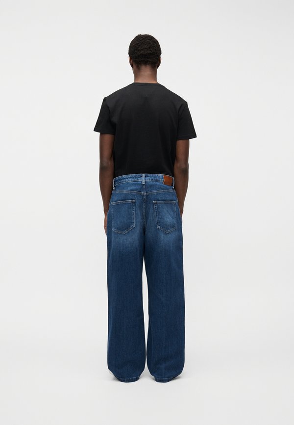 Tommy Jeans THEO FADED LOOSE JEANS
