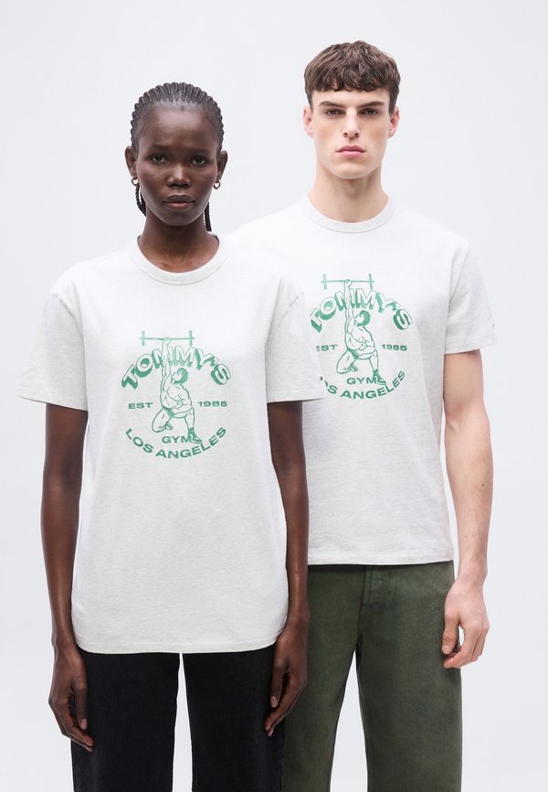 Tommy Jeans GRAPHIC PEACHED JERSEY T-SHIRT