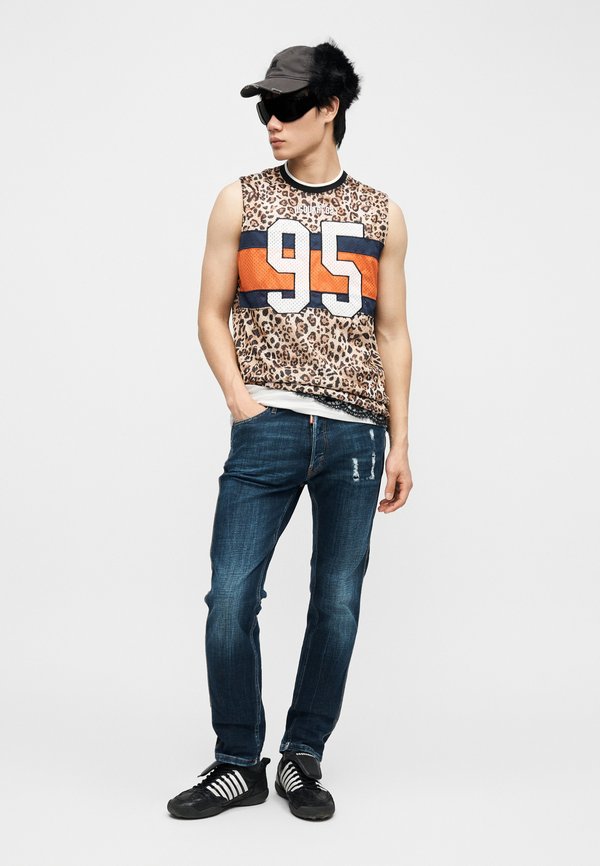 Dsquared2 CIGARETTE FIT TEE