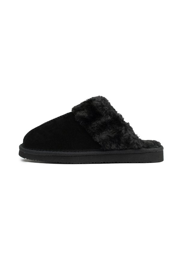 Minnetonka CHESNEY