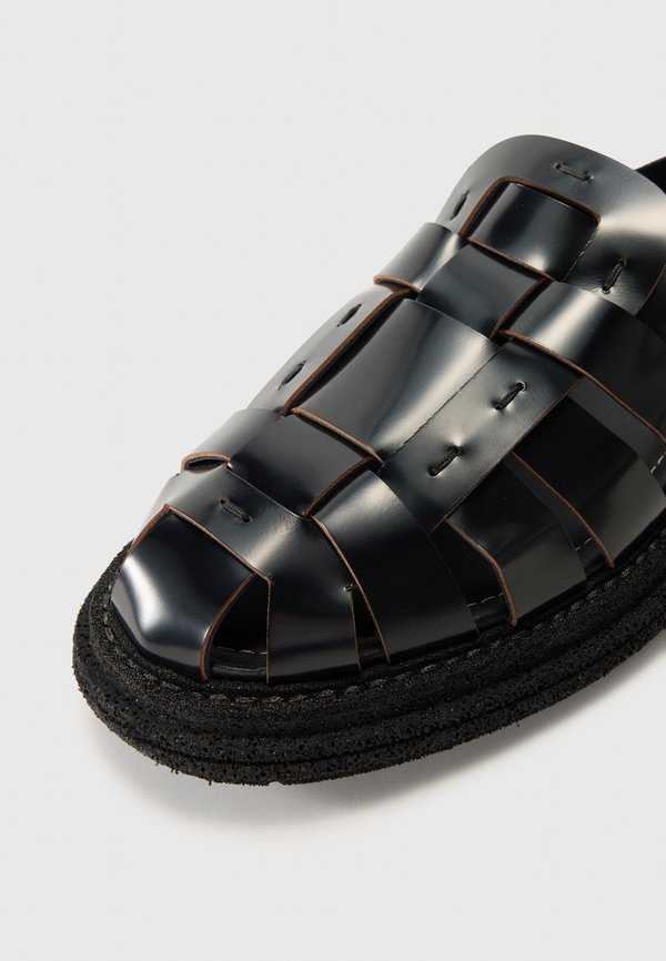 The Antipode SANDAL