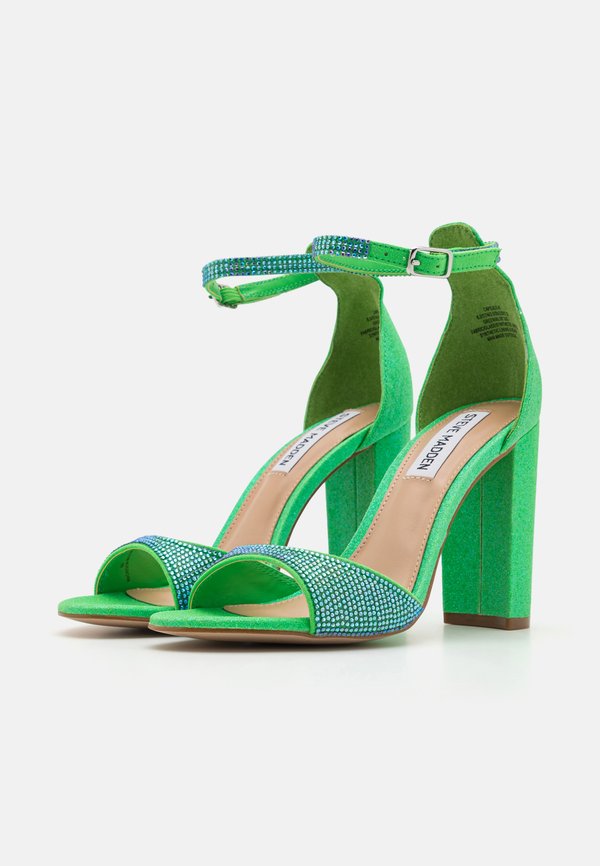 Steve Madden CAPSULE
