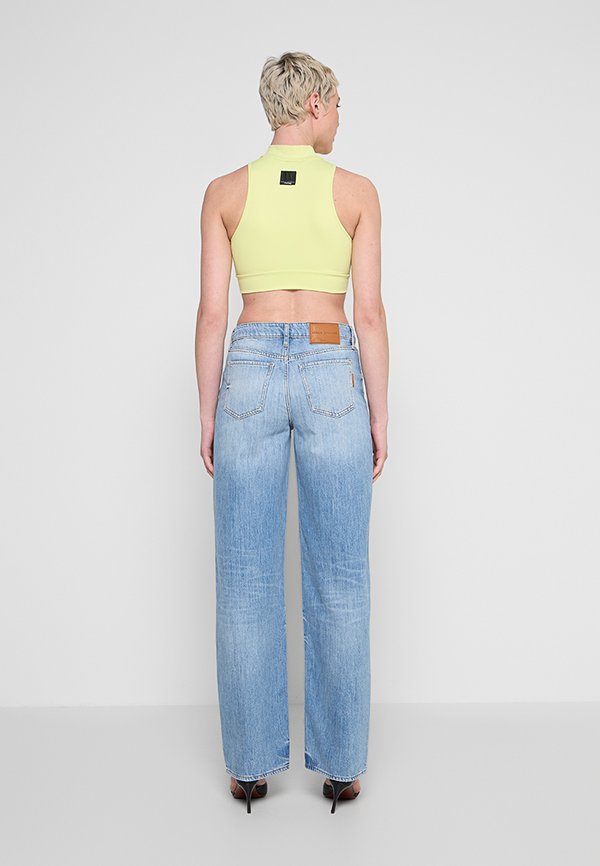 Armani Exchange