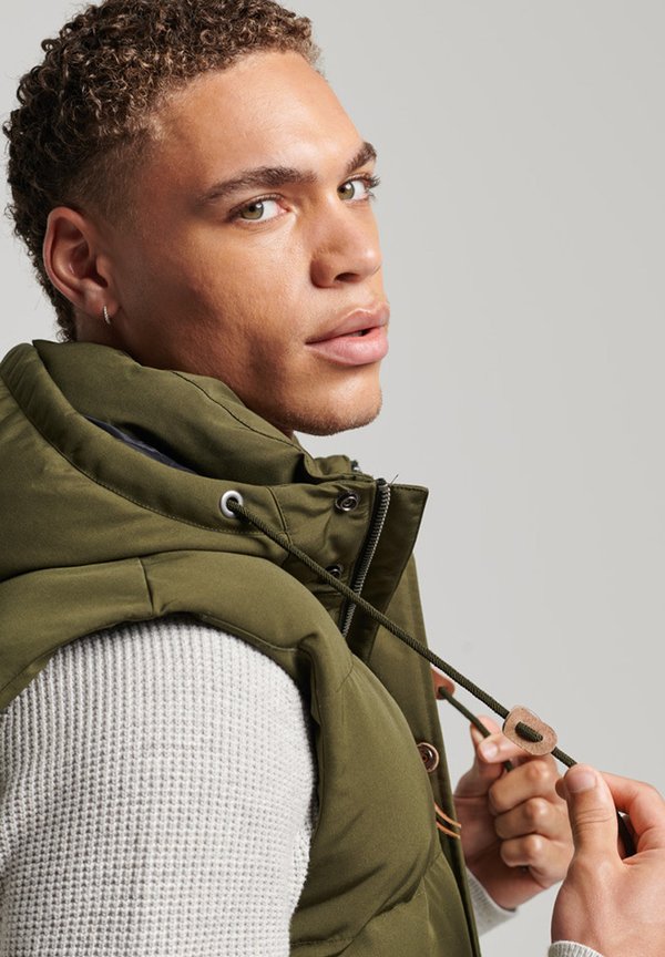 Superdry & Co EVEREST
