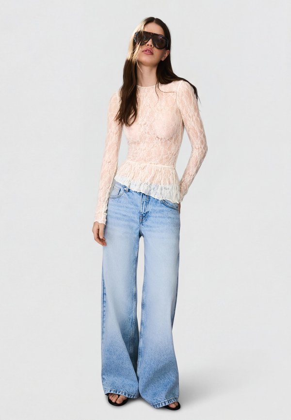 Bershka LONG SLEEVE FRILL - Blouse - beige