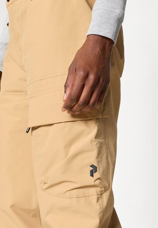 Peak Performance EDGE INSULATED CARGO PANTS