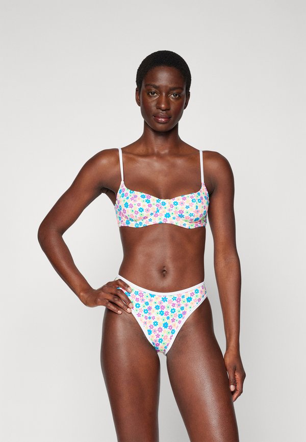 Frankies Bikinis COLA TOP