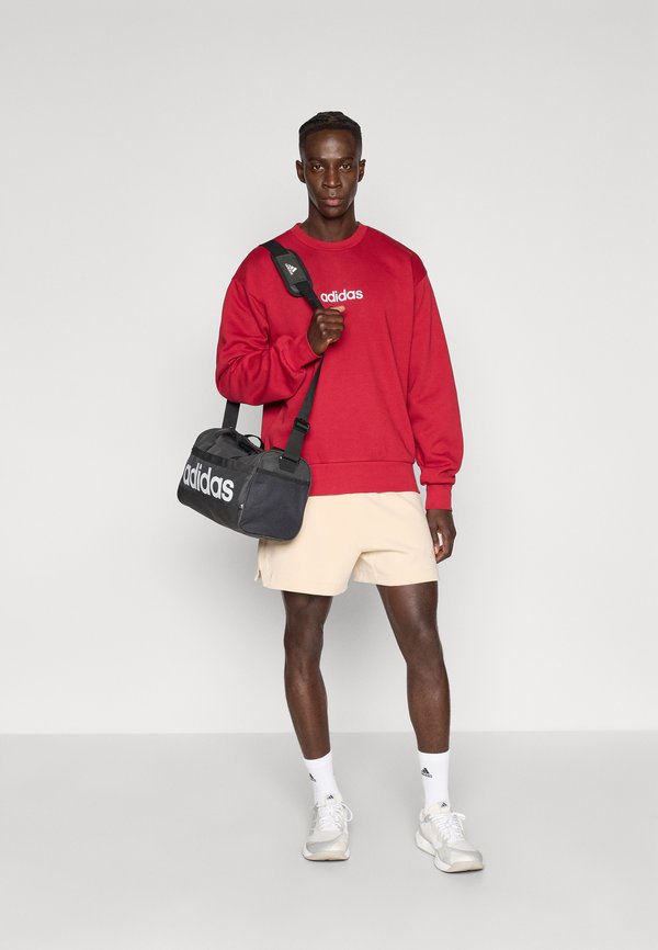 adidas Sportswear ESSENTIALS LINEAR FLEECE
