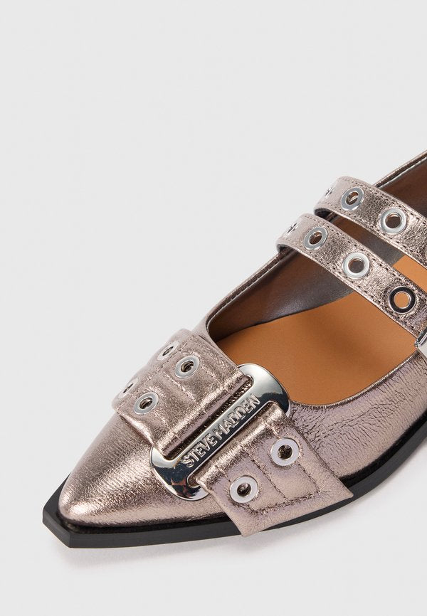 Steve Madden GRANDER