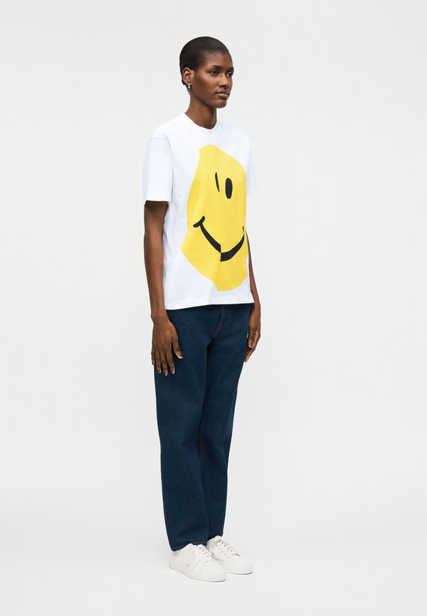 MOSCHINO