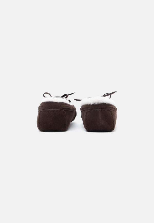 Pier One by Zalando