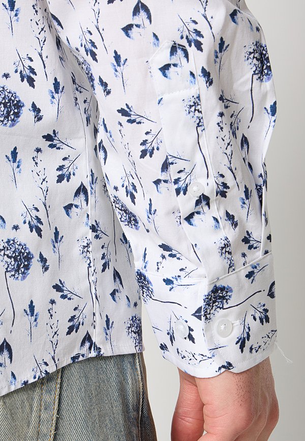 Lindbergh REGULAR FIT