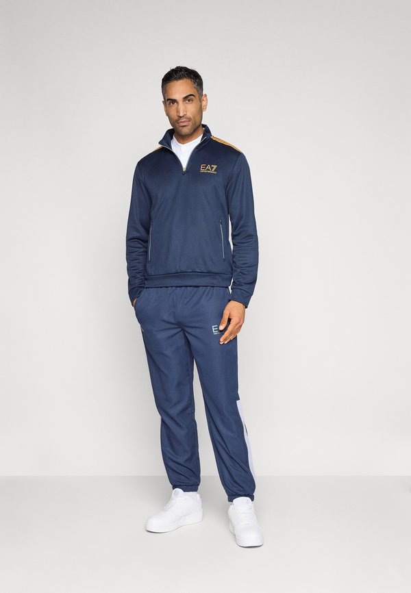 EA7 Emporio Armani