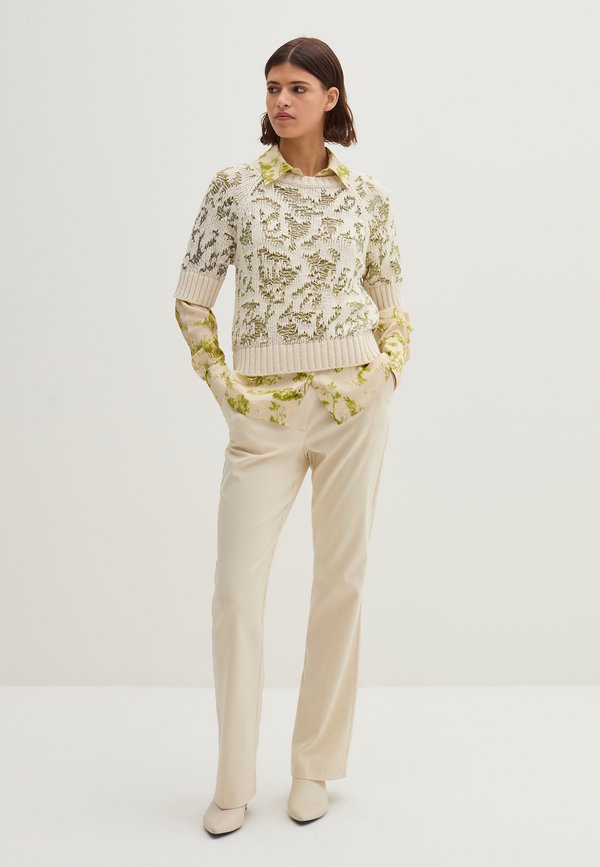 Stefanel  WITH ELBOW LENGTH SLEEVES