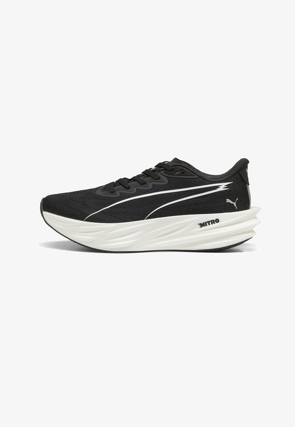 Puma DEVIATE PURE NITRO WNS - Road running shoes - black  silver