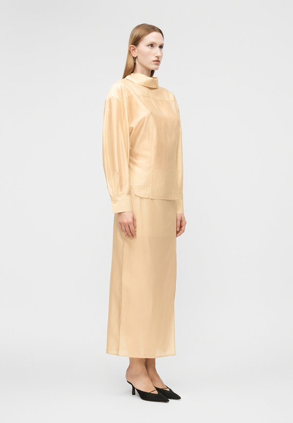 Filippa K FOLD COLLAR