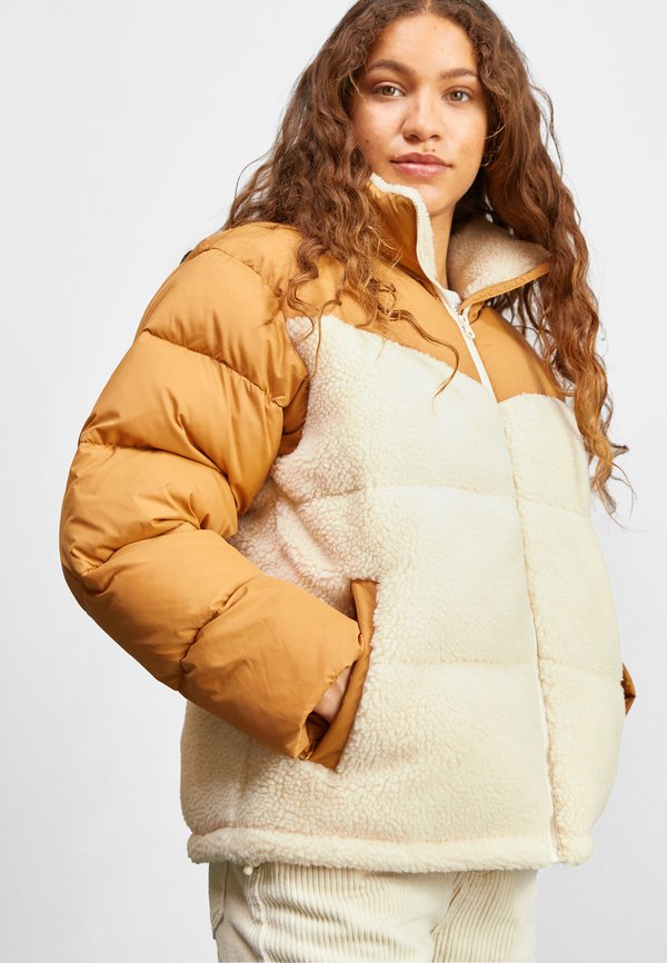 Billabong JANUARY