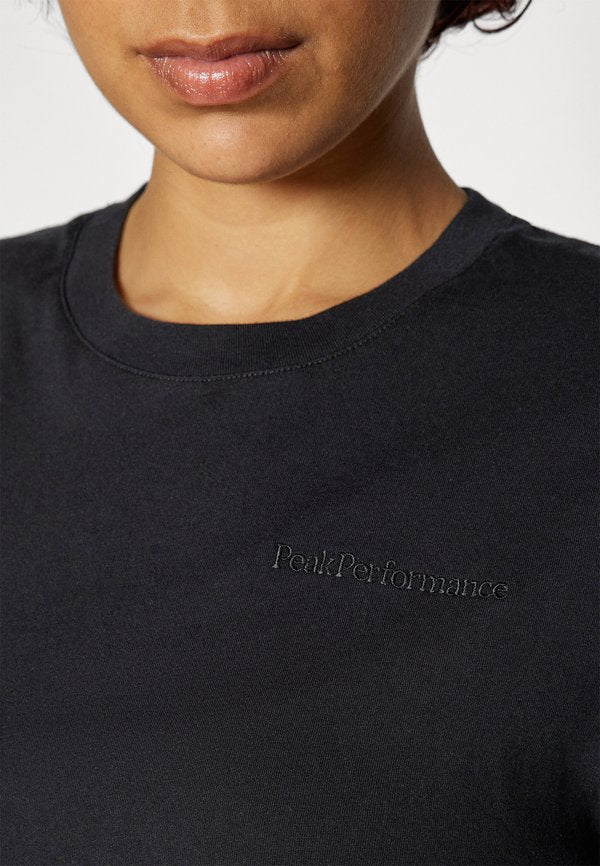 Peak Performance ORIGINAL SMALL LOGO TEE