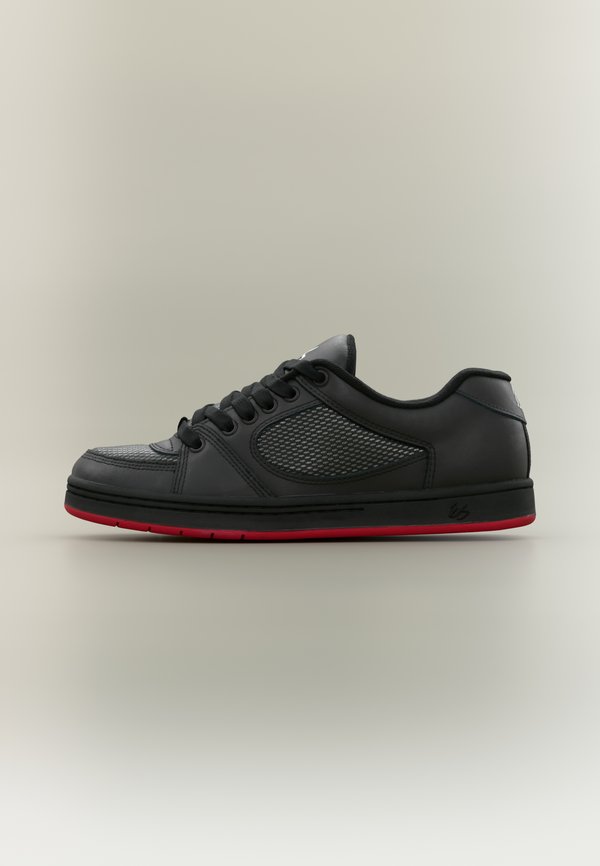 és ACCEL UNISEX