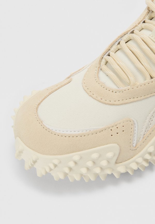 Puma MOSTRO XC PRIME UNISEX