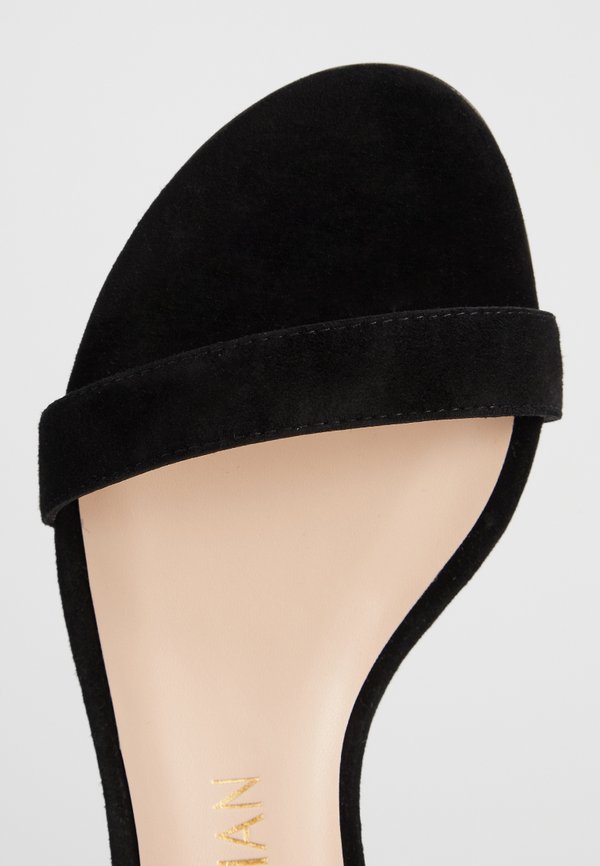 Stuart Weitzman