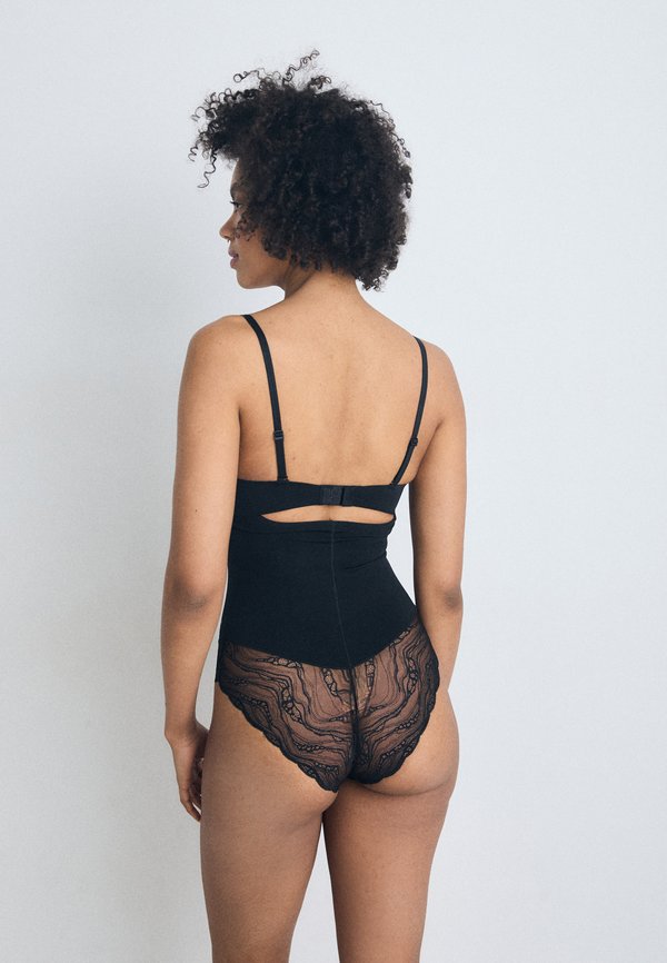 Calvin Klein Underwear