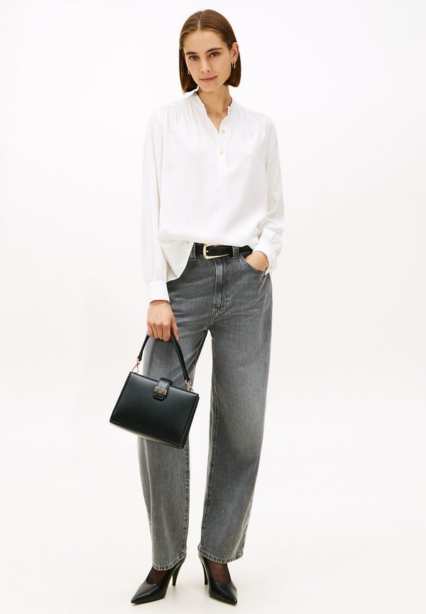 Tommy Hilfiger GOLD-TONE BUTTON RELAXED TWILL BLOUSE