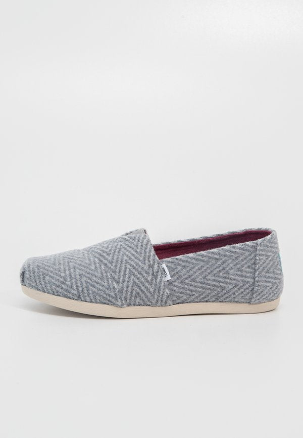 TOMS