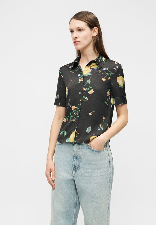 MOSCHINO JEANS