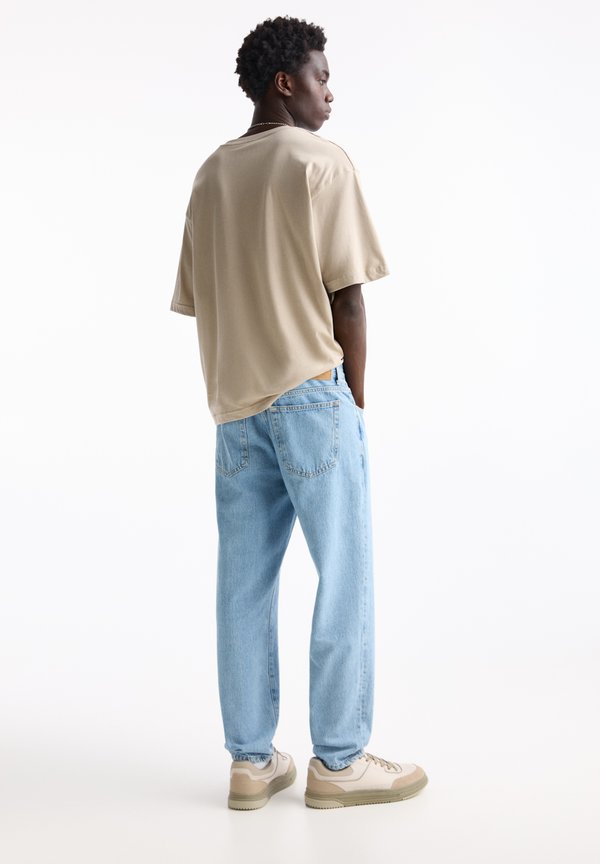 PULL&BEAR STANDARD