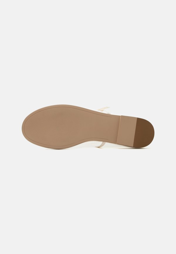Steve Madden MASH