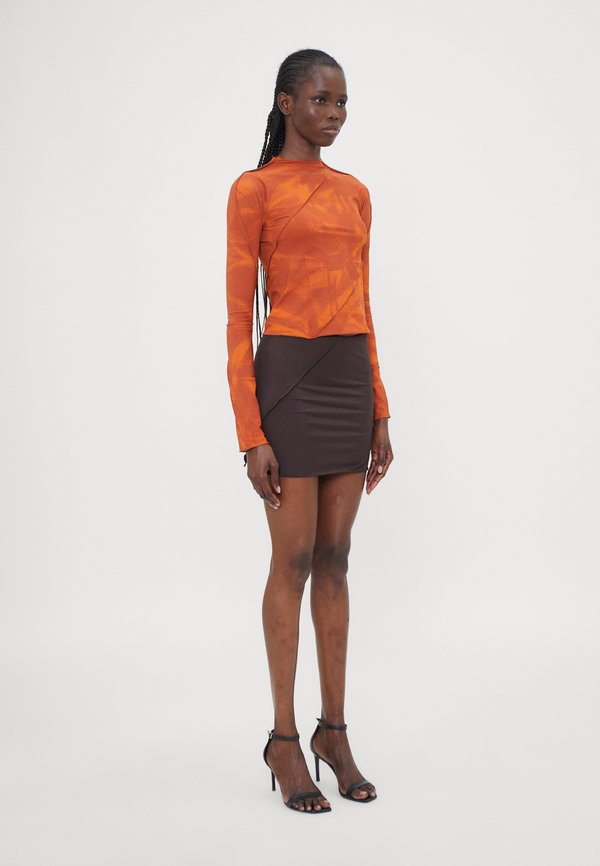Ioannes BIAS LONGSLEEVE