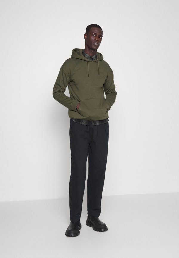 Pier One by Zalando 2 PACK