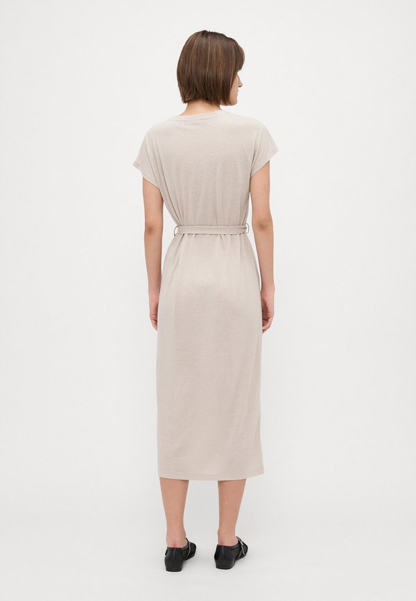 Vero Moda Tall VMHANNA CALF DRESS