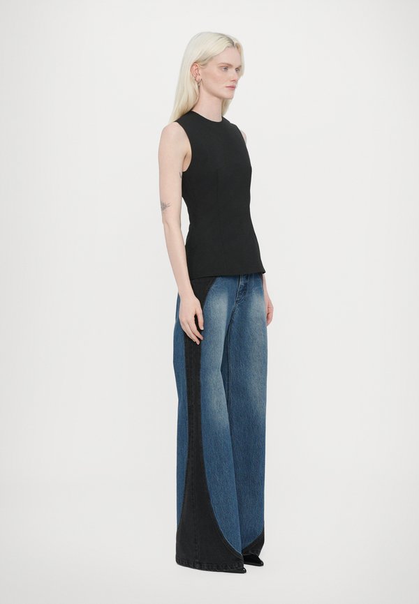 032c OFFICE ATTIRE SUIT