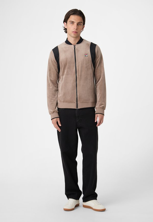Fila ADRIANO REGULAR TRACK