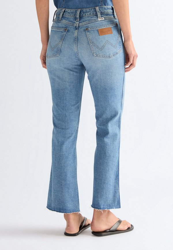 Wrangler KICK FLARE