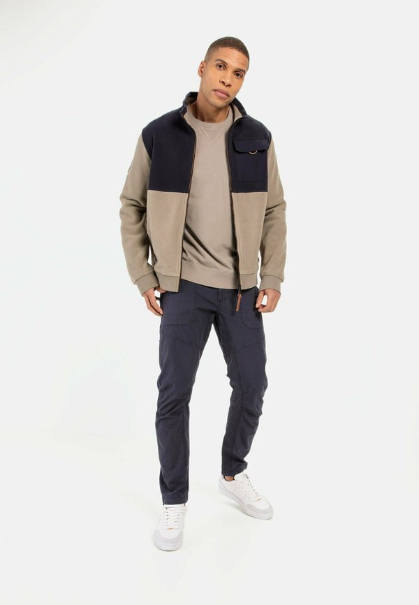 camel active TAPERED FIT