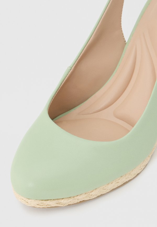 Dune London CADIES