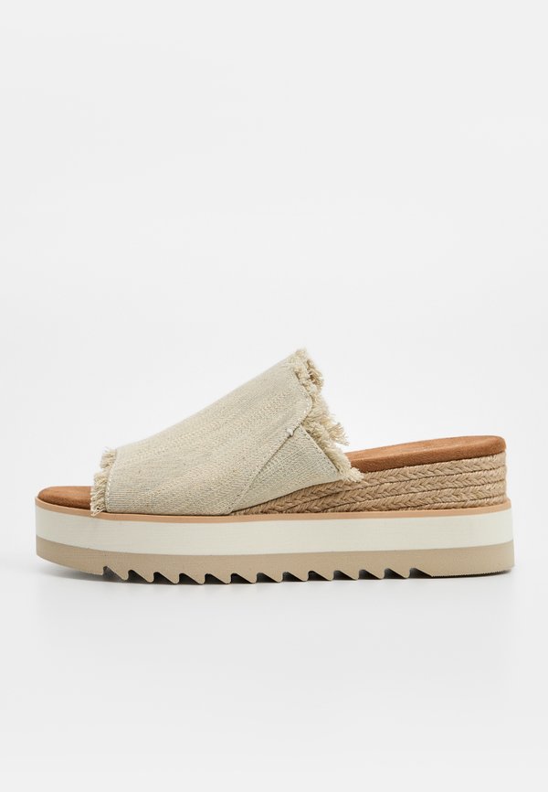 TOMS DIANA