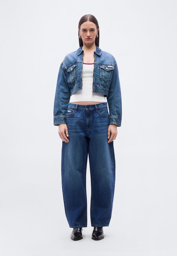 Calvin Klein Jeans RELAXED BARREL