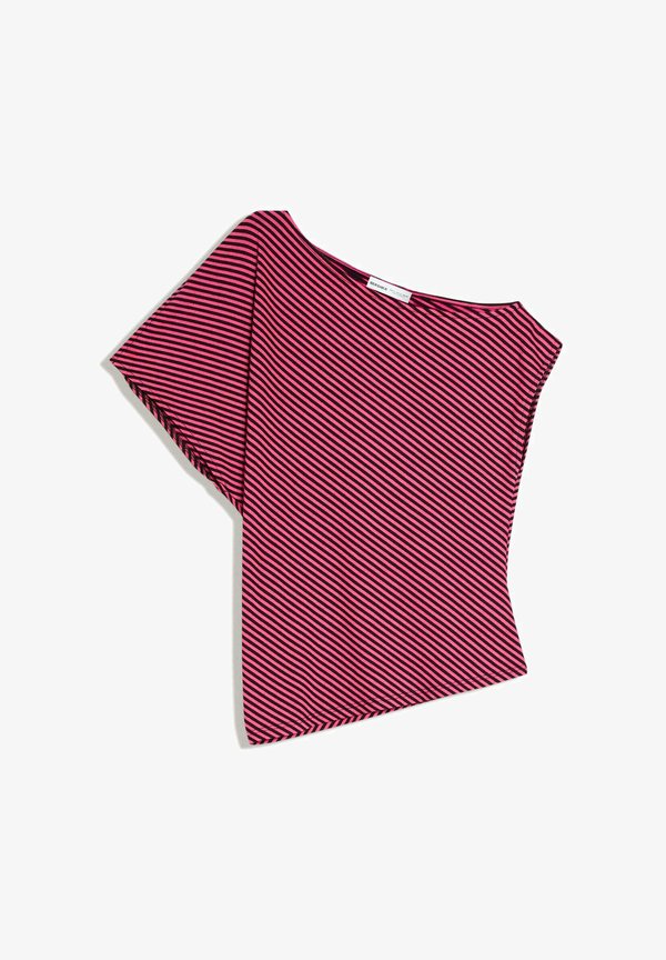 Bershka ASYMMETRIC SHORT SLEEVE - Print T-shirt - pink