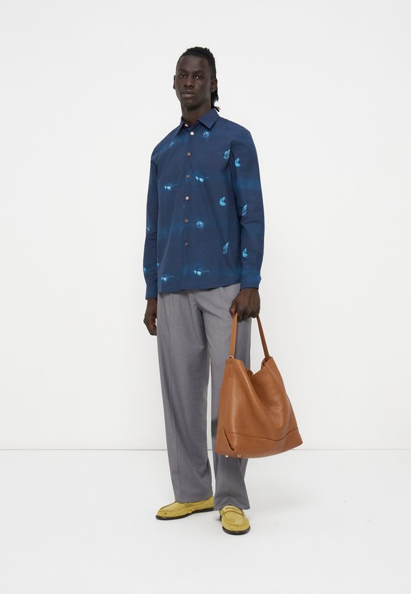 PS Paul Smith REGULAR FIT