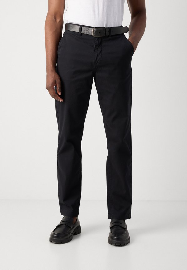 Lindbergh SUPERFLEX CHINO WITH BELT