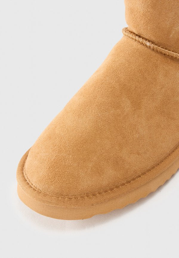 Pier One by Zalando